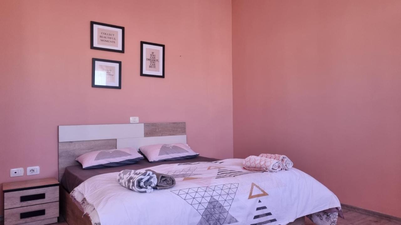 Sky Apartament. Bllok District Tiranë Eksteriør bilde